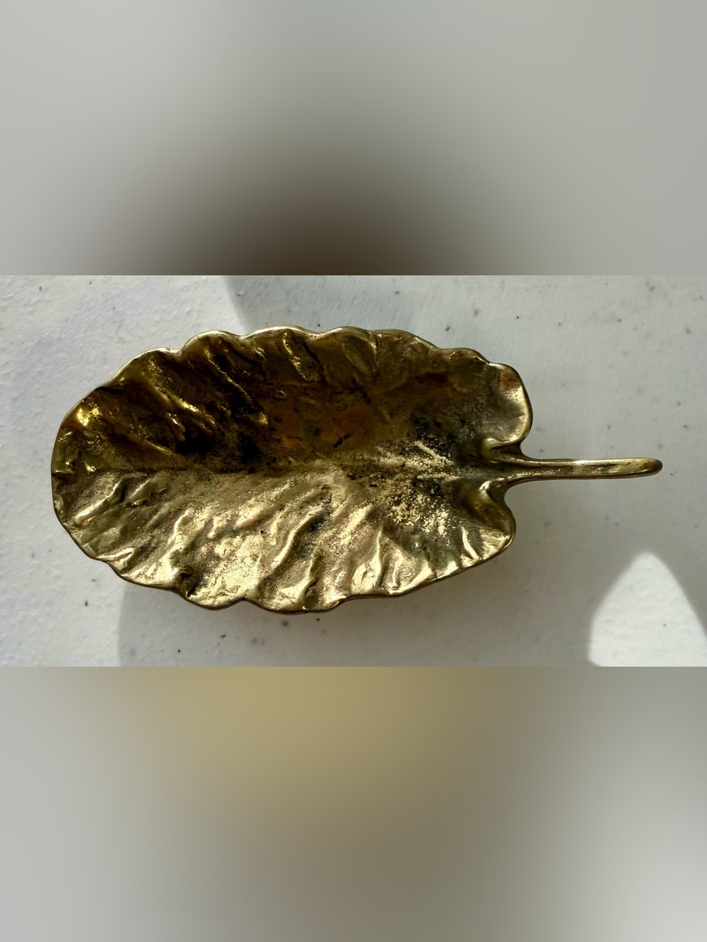 Vintage 1952 Virginia Metalcrafters Solid Brass Primrose Leaf Trinket Dish.